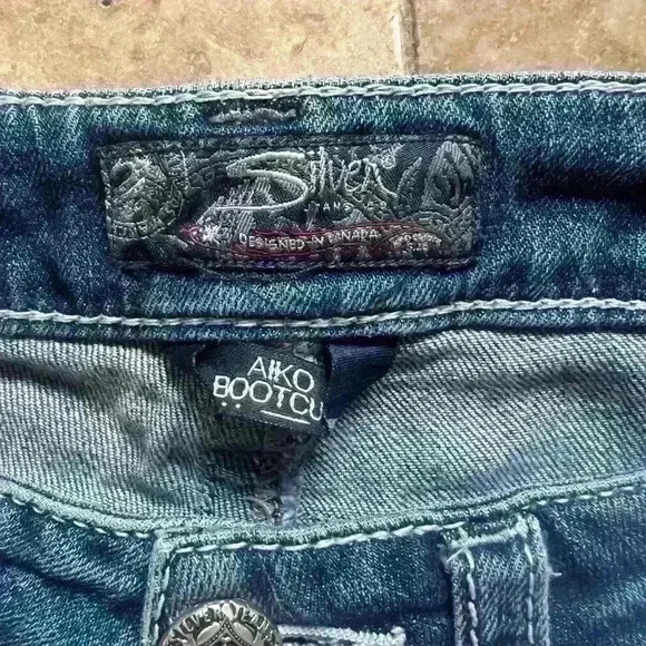 Silver Aiko Bootcut Jeans. Waist 38. Length 31. Used but good condition. - Picture 10 of 12